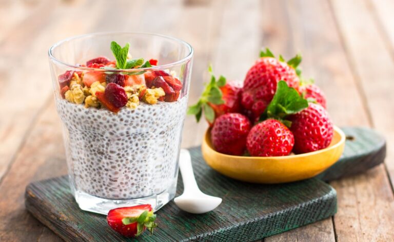 Chia Seeds: Mici, Dar Pline de Putere Nutrițională