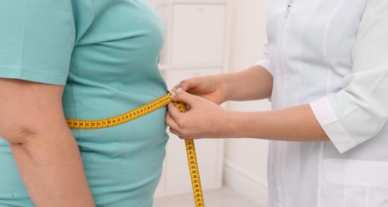 Deficitul de fier &icirc;nrăutățește obezitatea &mdash; și nu prin anemie