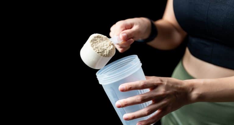 Proteinele &icirc;nainte de alergare nu &icirc;ți distrug digestia &mdash; dar intestinul tău are condiții