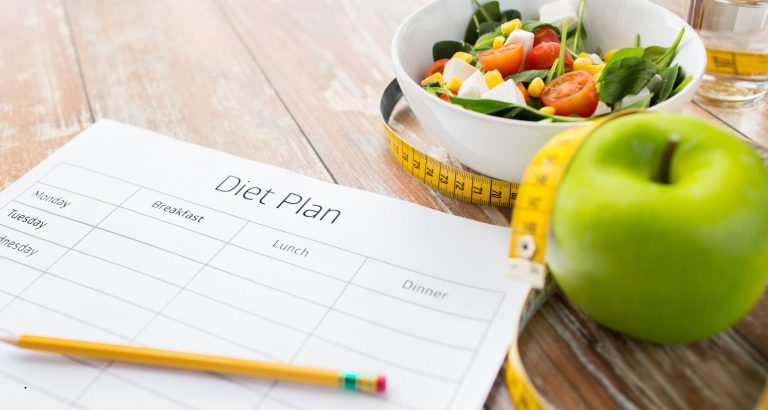 Creșterea &icirc;n greutate după dietă: paradoxul care apare la greutate normală