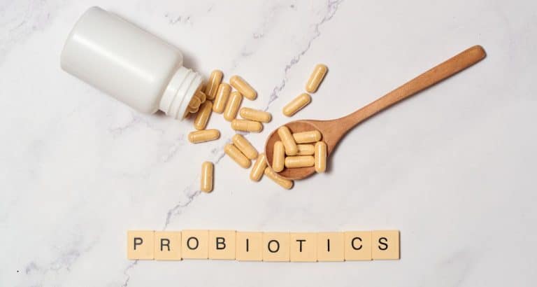 Eticheta nu promite nimic, iar reclama promite totul &mdash; de ce probioticele trăiesc &icirc;n această contradicție