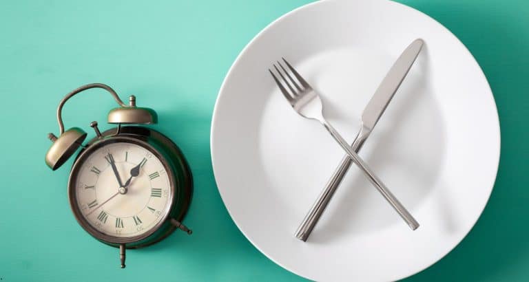 Post prelungit de 3&ndash;5 zile: ce se schimbă &icirc;n metabolism după 72 de ore și ce nu s-a demonstrat